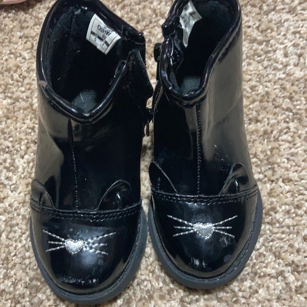 Black girls cat boots bin c c29